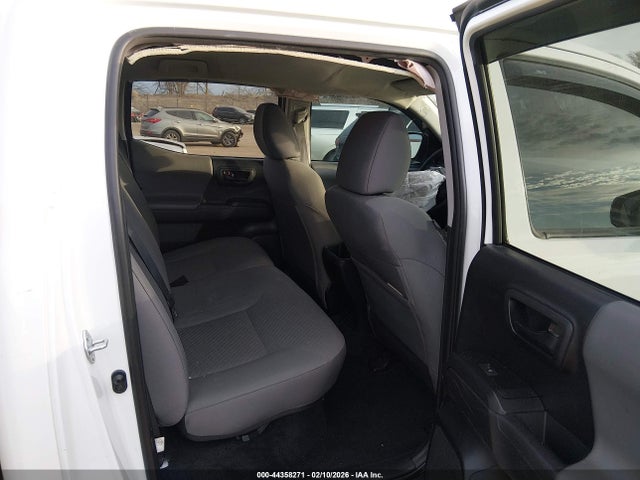 3TMCZ5AN1MM444128 Toyota Tacoma Sr V6