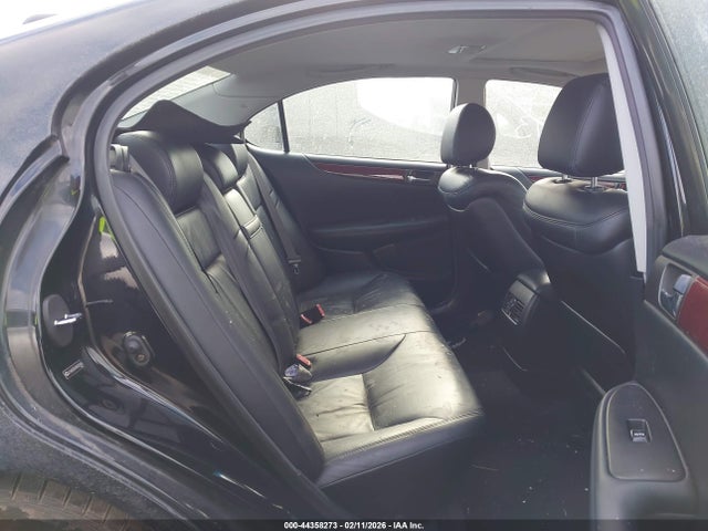 Продажа на аукционе авто 2004 Lexus Es 330, vin: JTHBA30G045000446, номер лота: 44358273