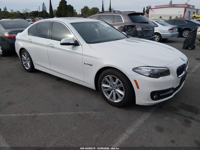 2016 BMW 528I WBA5A5C50GD527561