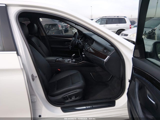 2016 BMW 528I WBA5A5C50GD527561 Photo 4