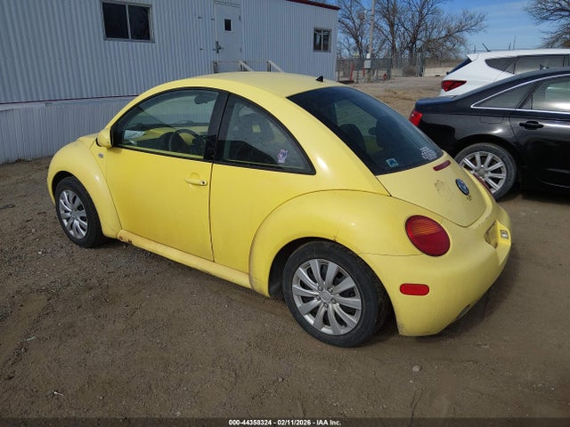 2001 VOLKSWAGEN NEW BEETLE 3VWBS21C91M419726 Photo 2