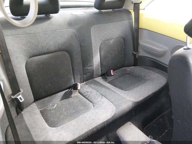 2001 VOLKSWAGEN NEW BEETLE 3VWBS21C91M419726 Photo 7