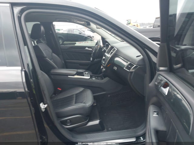 44358349 :رقم المزاد ، 4JGDF6EE1GA657414 vin ، 2016 Mercedes-benz Gl 450 4matic مزاد بيع