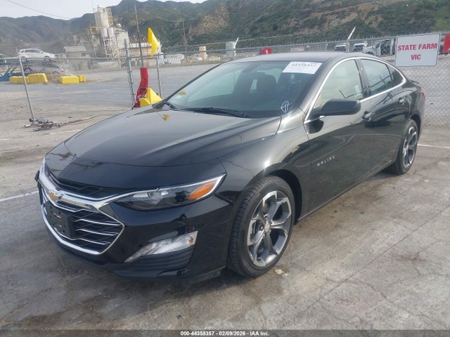 1G1ZD5ST0NF201524 Chevrolet Malibu Fwd Lt