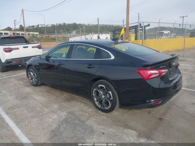 1G1ZD5ST0NF201524 Chevrolet Malibu Fwd Lt