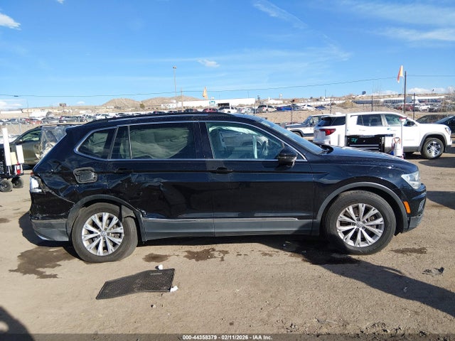 44358379 :رقم المزاد ، 3VV2B7AX7JM188491 vin ، 2018 Volkswagen Tiguan 2.0t Se/2.0t Sel مزاد بيع