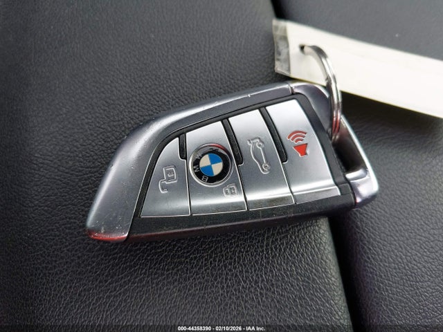 5UXCR6C56KLL36605 BMW X5 Xdrive40i