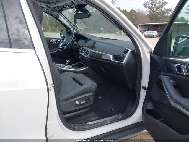 5UXCR6C56KLL36605 BMW X5 Xdrive40i