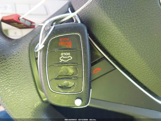 5NPE24AF8HH495234 Hyundai SONATA SE