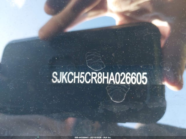 SJKCH5CR8HA026605 Infiniti Qx30 Premium
