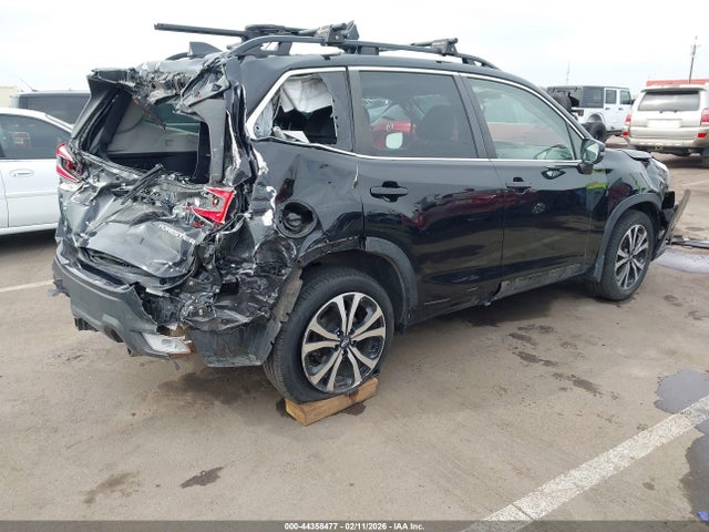 2024 SUBARU FORESTER JF2SKALC9RH412027 Photo 3