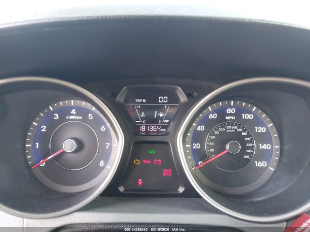 5NPDH4AE0FH586187 Hyundai ELANTRA SE