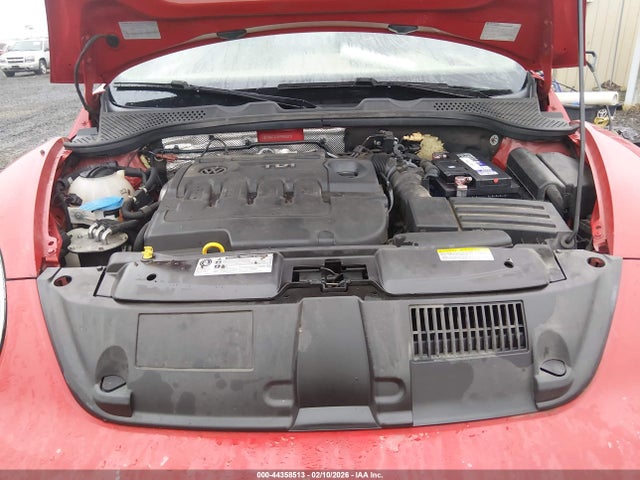 3VWRA7AT6FM625978 Volkswagen Beetle 2.0l Tdi