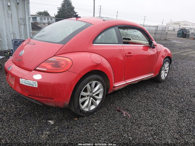 3VWRA7AT6FM625978 Volkswagen Beetle 2.0l Tdi