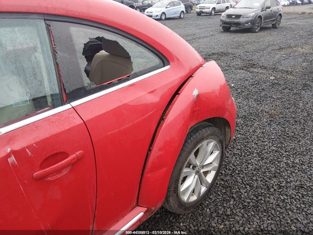 3VWRA7AT6FM625978 Volkswagen Beetle 2.0l Tdi