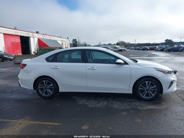 3KPF24AD6PE596620 KIA Forte Lxs