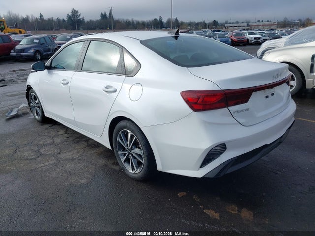 3KPF24AD6PE596620 KIA Forte Lxs