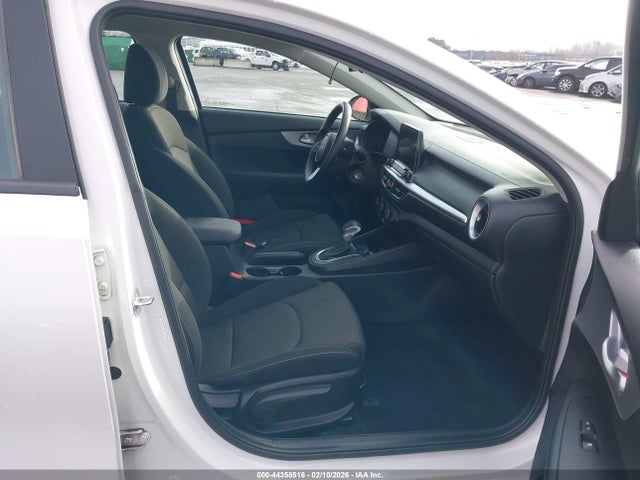 3KPF24AD6PE596620 KIA Forte Lxs