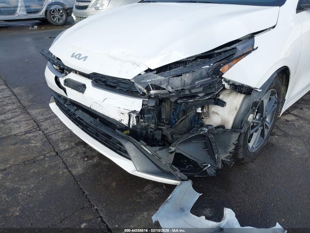 3KPF24AD6PE596620 KIA Forte Lxs