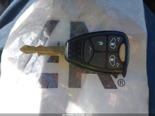 Продажа на аукционе авто 2006 Chrysler Town & Country Touring, vin: 2A8GP54L56R634469, номер лота: 44358544