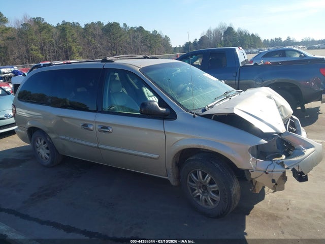 Продажа на аукционе авто 2006 Chrysler Town & Country Touring, vin: 2A8GP54L56R634469, номер лота: 44358544
