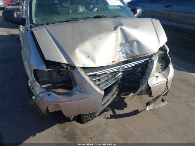 Продажа на аукционе авто 2006 Chrysler Town & Country Touring, vin: 2A8GP54L56R634469, номер лота: 44358544