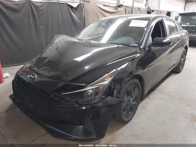 5NPLM4AG8NH079769 Hyundai ELANTRA SEL