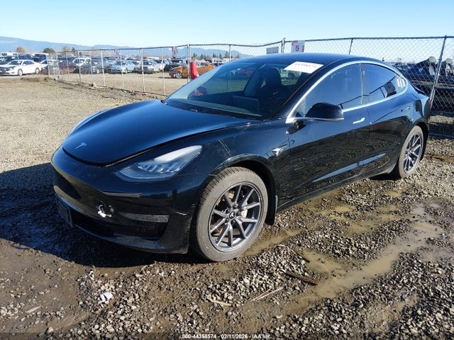 2018 TESLA MODEL 3 5YJ3E1EA9JF098518 Photo 1