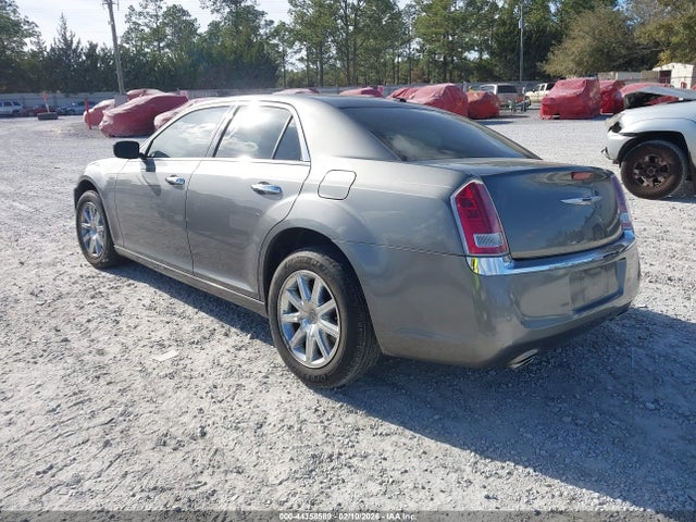 2012 Chrysler 300 Limited მანქანა იყიდება აუქციონზე, vin: 2C3CCACG2CH182842, აუქციონის ნომერი: 44358589