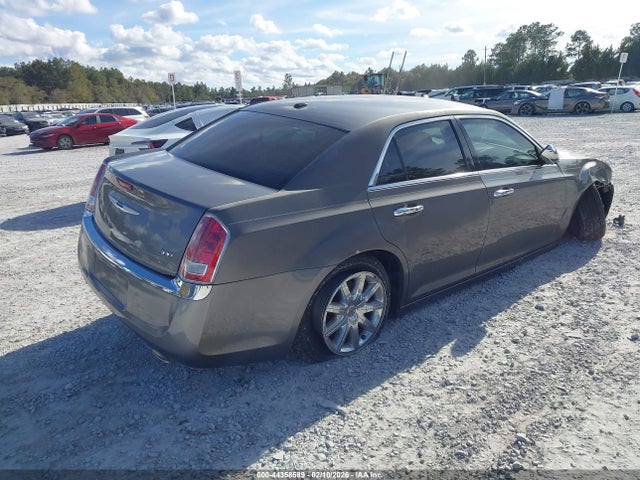 2012 Chrysler 300 Limited მანქანა იყიდება აუქციონზე, vin: 2C3CCACG2CH182842, აუქციონის ნომერი: 44358589