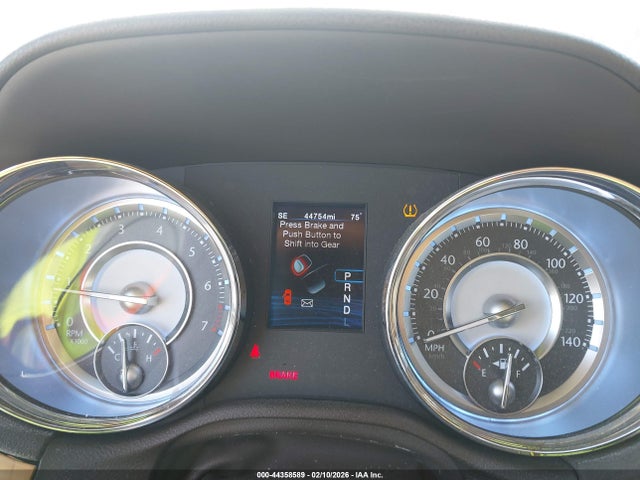 2012 Chrysler 300 Limited მანქანა იყიდება აუქციონზე, vin: 2C3CCACG2CH182842, აუქციონის ნომერი: 44358589