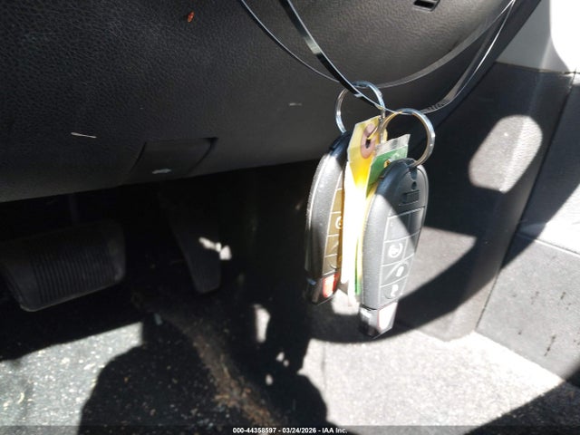 44358597 :رقم المزاد ، 1C6RR7LG7JS215466 vin ، 2018 Ram 1500 مزاد بيع
