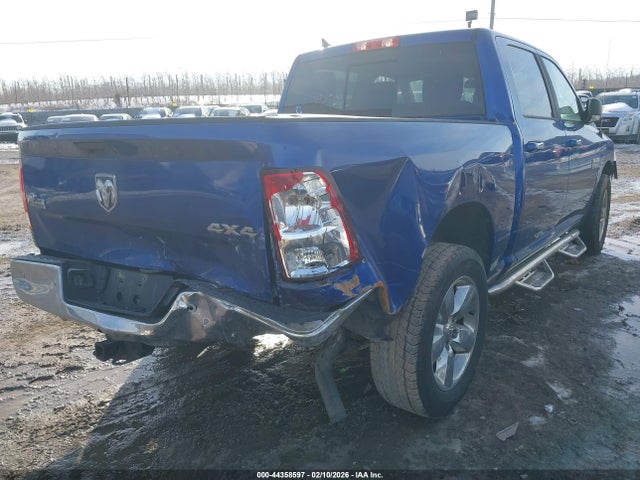 44358597 :رقم المزاد ، 1C6RR7LG7JS215466 vin ، 2018 Ram 1500 مزاد بيع