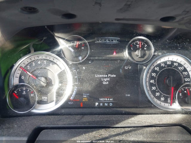 44358597 :رقم المزاد ، 1C6RR7LG7JS215466 vin ، 2018 Ram 1500 مزاد بيع