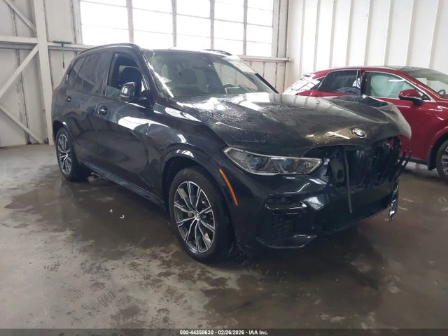 2022 BMW X5 5UXCR6C06N9J55719