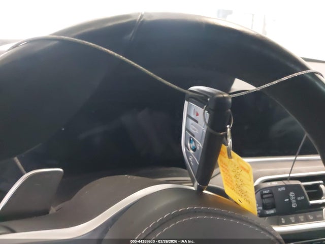 2022 BMW X5 5UXCR6C06N9J55719 Photo 10