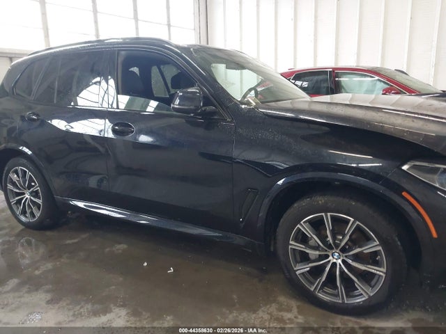 44358630 :رقم المزاد ، 5UXCR6C06N9J55719 vin ، 2022 Bmw X5 Xdrive40i مزاد بيع