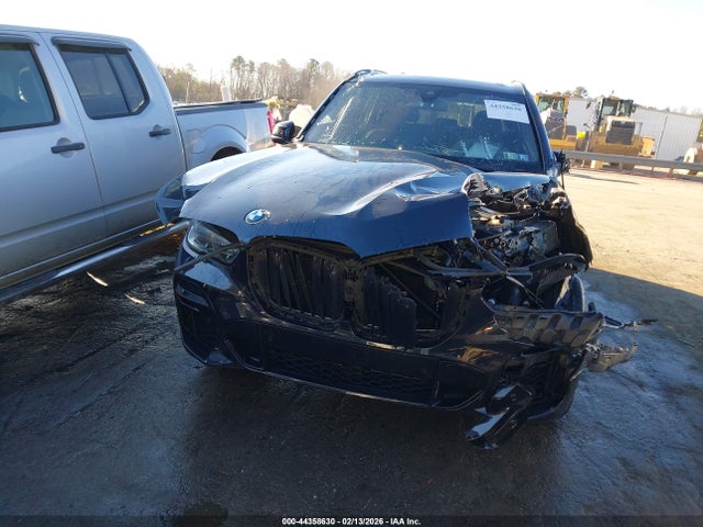 2022 BMW X5 5UXCR6C06N9J55719 Photo 5