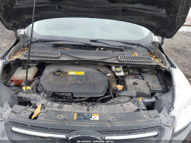 1FMCU0GXXGUC77256 Ford ESCAPE SE