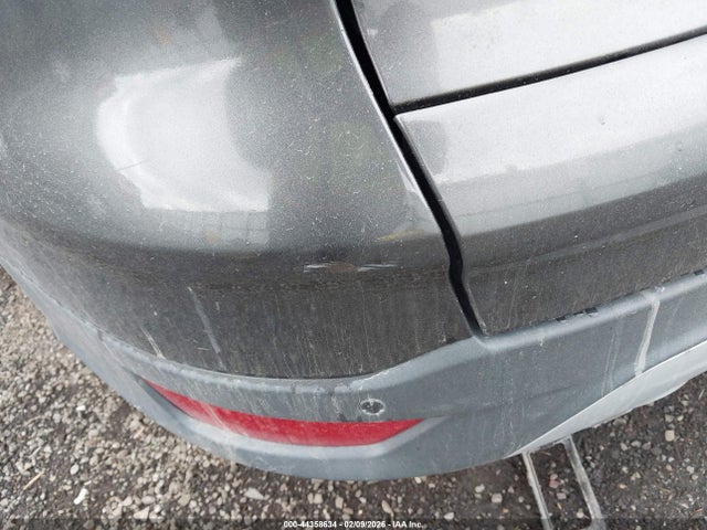 1FMCU0GXXGUC77256 Ford ESCAPE SE