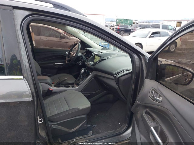 1FMCU0GXXGUC77256 Ford ESCAPE SE