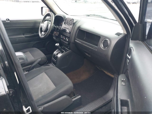 Jeep Patriot Altitude 2014 1C4NJPBA7ED678908 Image 5