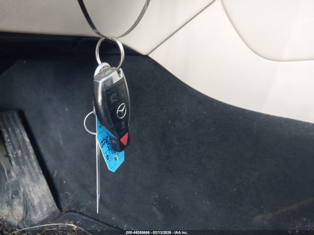 2019 MERCEDES-BENZ GLC 300 WDC0G4KB4KV118361 Photo 10