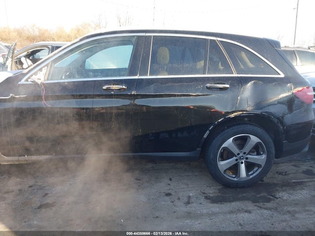 2019 MERCEDES-BENZ GLC 300 WDC0G4KB4KV118361 Photo 5