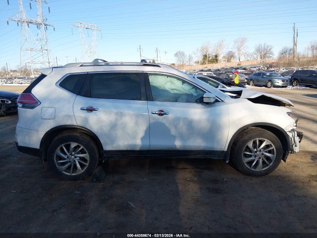 5N1AT2MV5EC785226 Nissan Rogue Sl