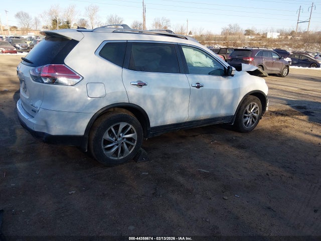 5N1AT2MV5EC785226 Nissan Rogue Sl