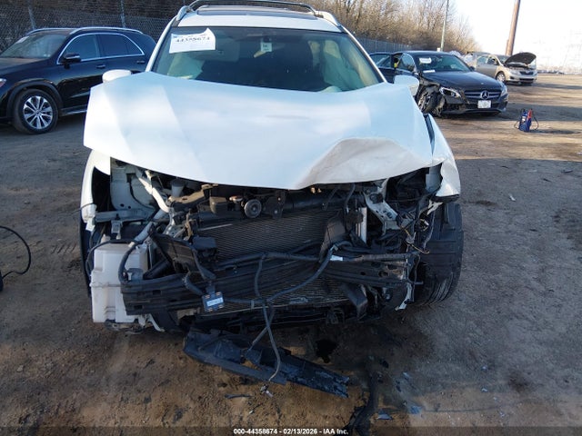 5N1AT2MV5EC785226 Nissan Rogue Sl