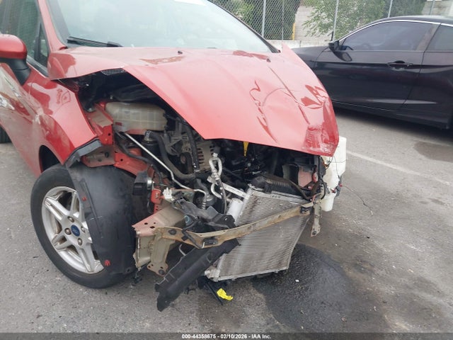 Ford FIESTA SE 2018 3FADP4BJ2JM121837 Image 18