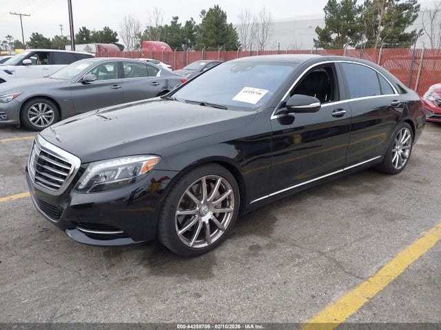 Mercedes-Benz S 550 2014 WDDUG8CB7EA018561 Image 2