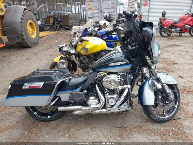 2012 HARLEY-DAVIDSON FLHTK 1HD1KEM12CB635596 Photo 7